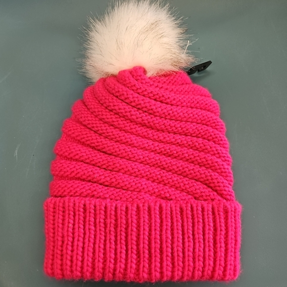 Falls Creek Accessories - NWT Falls Creek Hot Pink Winter Hat Knit Beanie Insulated With White Pom Pom